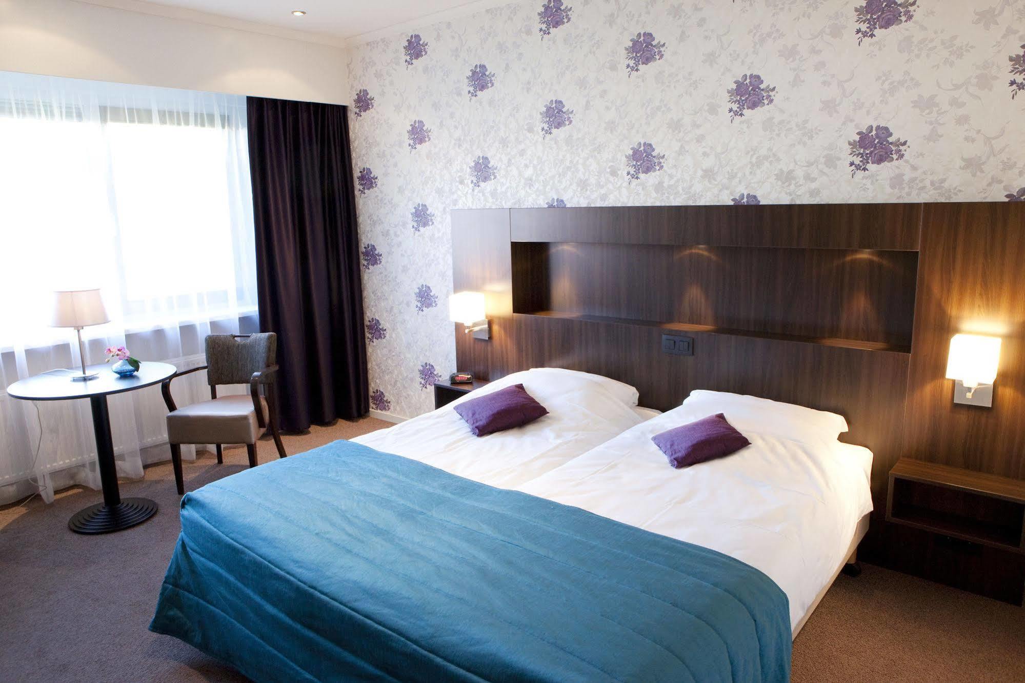 Hotel Het Landhuis โอลเดนซาล ภายนอก รูปภาพ
